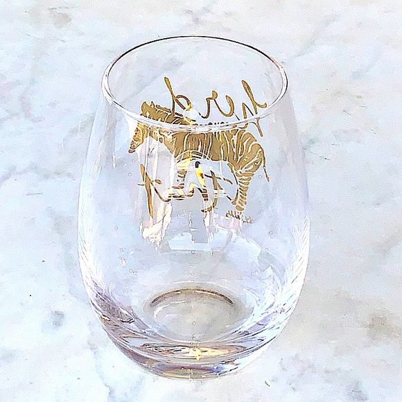 LILLY PULITZER STEMLESS WINE GLASSES SET TWO ZIBRA’S “HERD THAT” GOLD FOIL NIB - Picture 4 of 7